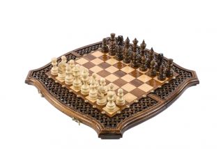 Шахматы-нарды с плетёнкой с авторским оформлением контура