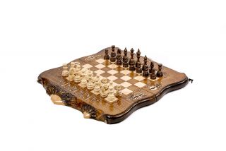 Шахматы-нарды с авторским контуром Арарата